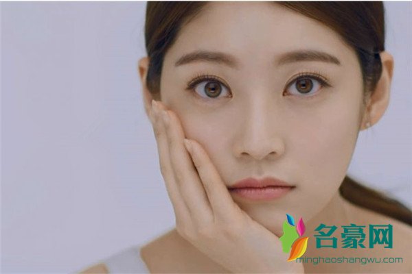 韩剧花党朝鲜婚谈工作所女主角是谁 孔升妍个人资料介绍