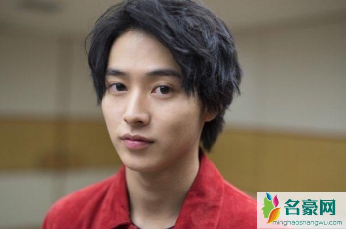 山崎贤人历任女友都有谁 山崎贤人分手原因揭秘