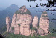 丹霞山有哪些特点 丹霞山的名胜古迹