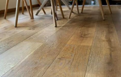 木地板用什么擦又亮又干净 木地板的甲醛多久会散