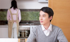 男人出轨并不代表他厌倦了妻子 男人出轨你就当他