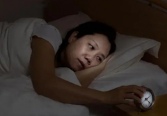 老年人通常都是失眠多梦 多梦的老年人要注意什么