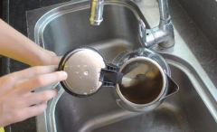 怎样清除电水壶的水垢 小编教你去除水垢的方法