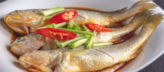 清蒸小黄鱼的美味做法 小黄鱼的烹饪技巧和做法