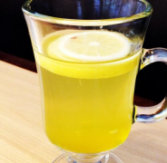 柠檬蜂蜜水的正确泡法 柠檬蜂蜜水有哪些作用功效