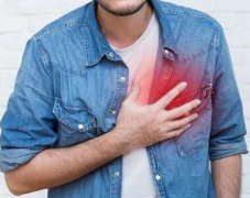 心脏病发作如何急救 心脏病发作的急救措施有哪些