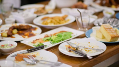 冰箱里的食物真的安全吗 节后如何科学处理剩饭剩