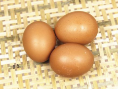 鸡蛋怎么吃营养 吃蛋黄会胆固醇高吗
