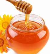 蜂蜜当中含有哪些营养物质 糖类物质