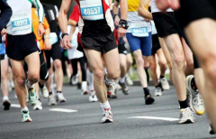 适当长跑对身体的好处 适当长跑有助于提高心肺功