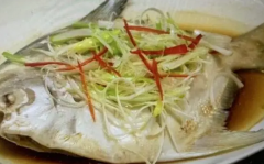 清蒸平鱼的做法 如何做好吃的清蒸平鱼
