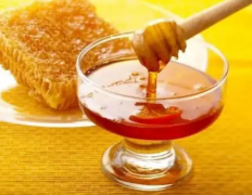 喝蜂蜜水的最佳时间 喝蜂蜜水的好处