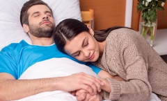 夫妻如何提升性爱体验 床上呻吟让他更欢愉吗