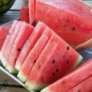 夏天如何吃西瓜才健康