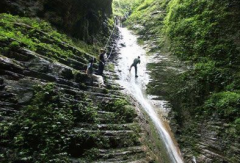 坐龙峡风景区位于哪个省 坐龙峡的特色风光