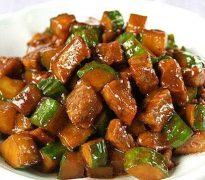 酱爆肉丁的做法 怎么做好吃的酱爆肉丁