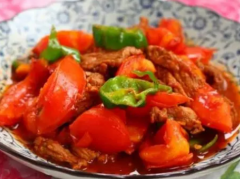 西红柿炒肉片的做法 小编教你做美味的西红柿炒肉
