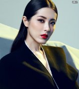 曾黎拒绝卖惨？女演员中年危机是因为审美低龄化吗