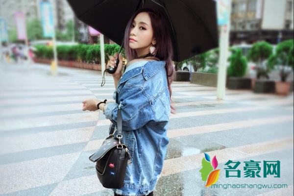 抖音爱你是孤单的心事是什么歌 原唱完整版歌词是什么