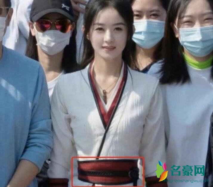 有翡杀青现场曝光