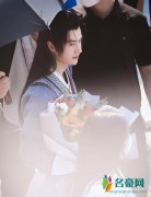 网曝《有翡》杀青照 王一博一身蓝色戏服帅气十足