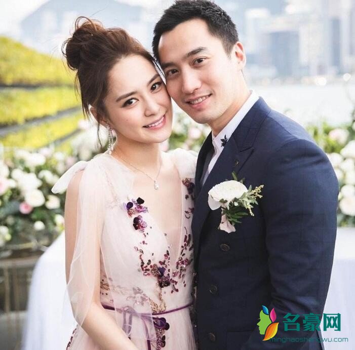 赖弘国发布会谈离婚