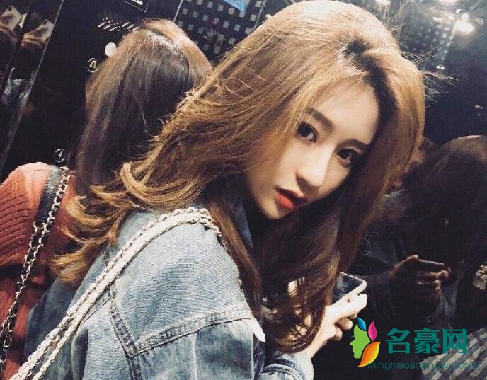 温婉美照