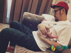 热狗为什么不结婚 热狗再当爸现女友郑年均怀二胎