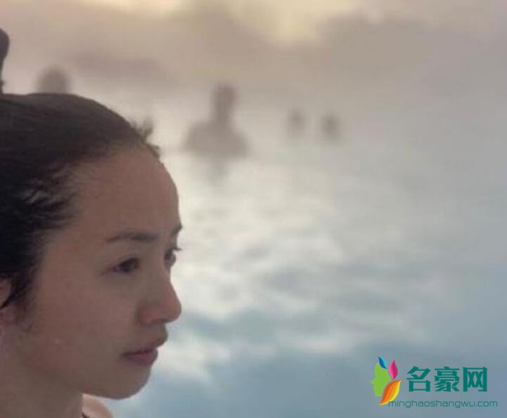 林依晨素颜泡温泉