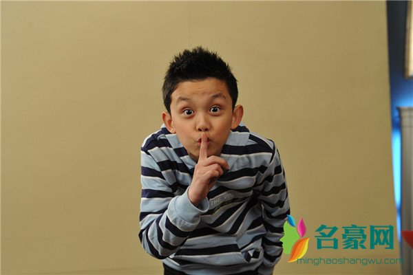 吴磊小时候照片 吴磊的身高年龄资料介绍