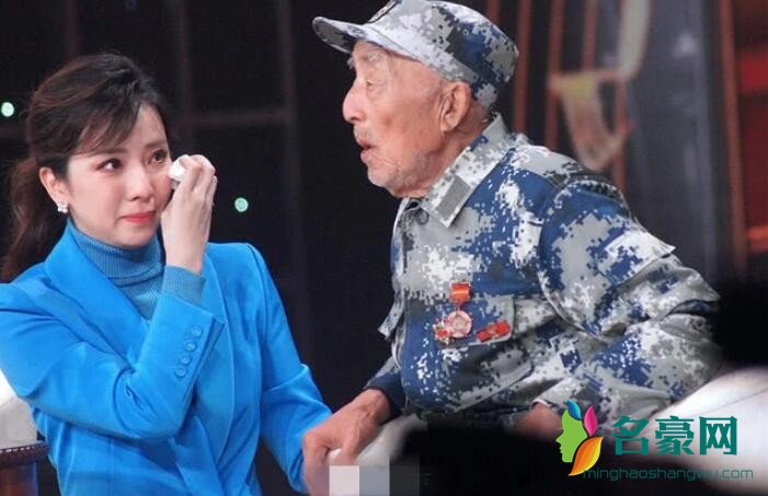李思思采访老战士