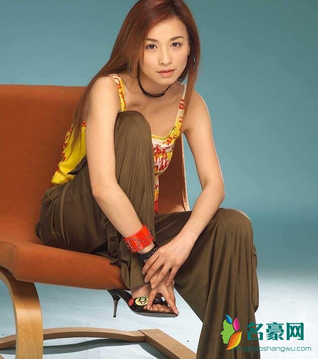 张庭照片