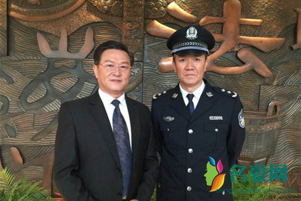 因法之名每周几几点更新 每天更新几集在哪看