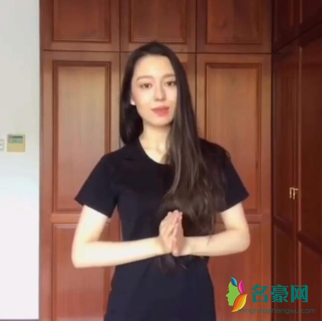 吉娜晒健身日常