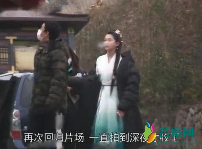 关晓彤近照