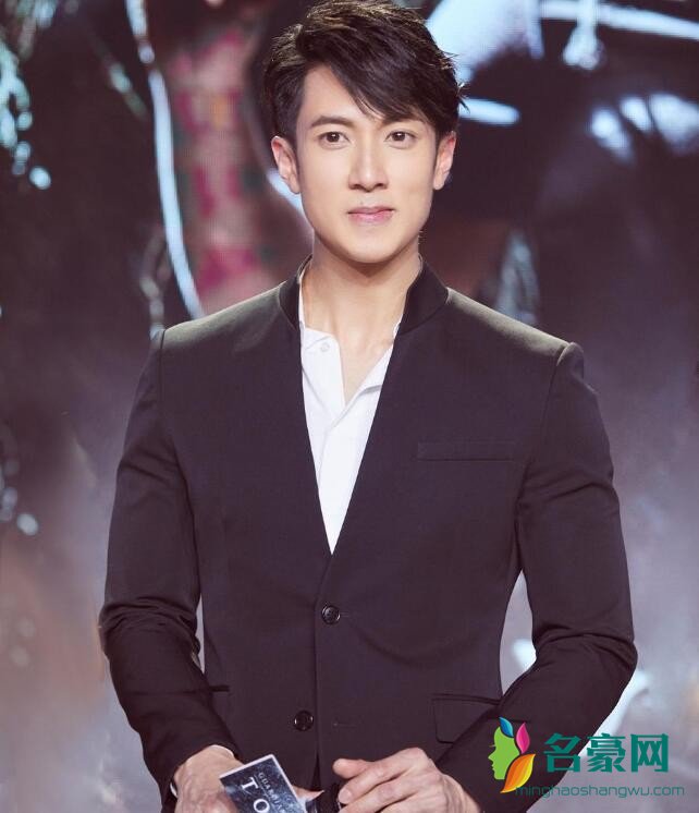 吴尊照片