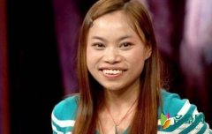 网红鼻祖凤姐入驻抖音 打开美颜滤镜后美呆了网友