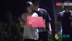 金晨新恋情曝光 被拍与小鲜肉十指紧扣一起逛街