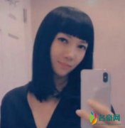 张咪33岁女儿近照曝光 五官精致眉目之间酷似妈妈