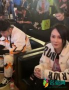 赵本山女儿神似李若彤 五官精致笑容灿烂颜值超高