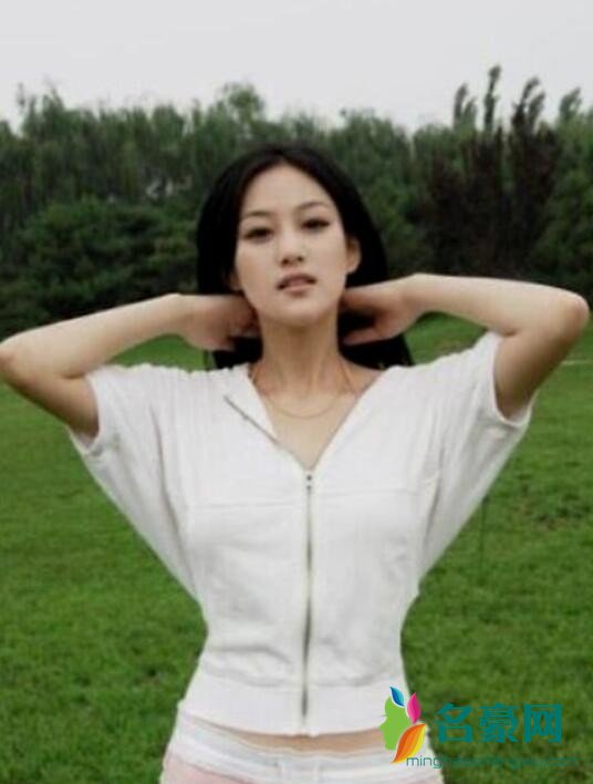 张馨予成名前旧照曝光