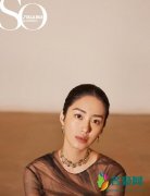 杨采钰最新写真大片曝光 身穿黑色长纱裙尽显古典