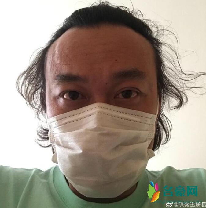 陈奕迅久违晒自拍