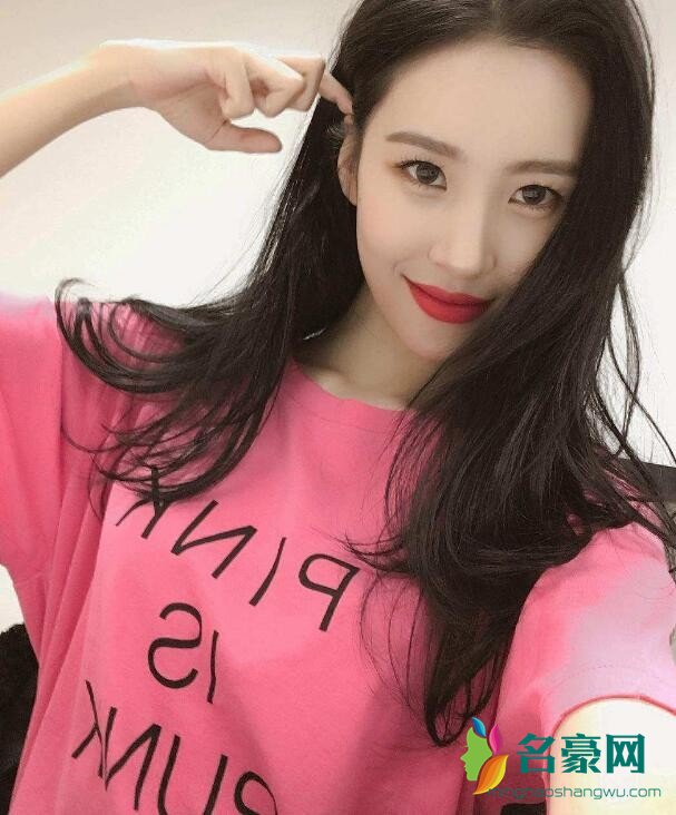 宣美照片