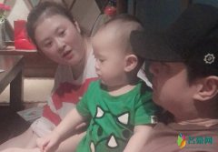 沈腾1岁儿子首曝光 儿子五官精致大眼睛像爸爸