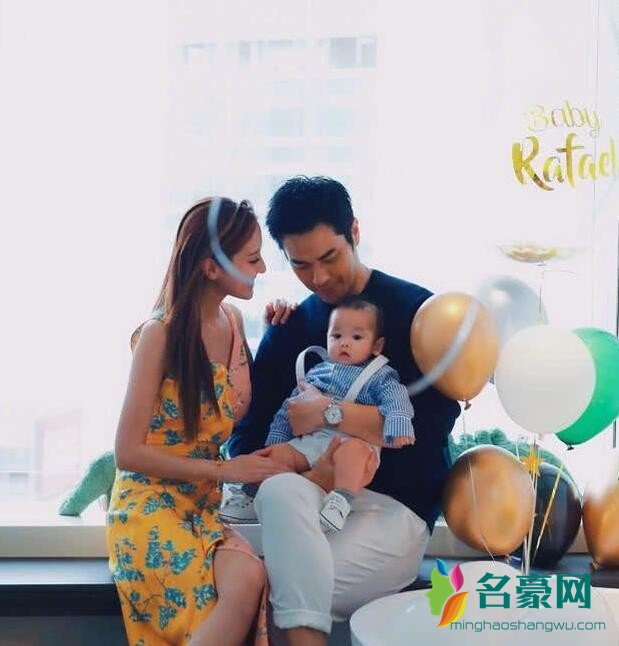 郑嘉颖儿子正面照