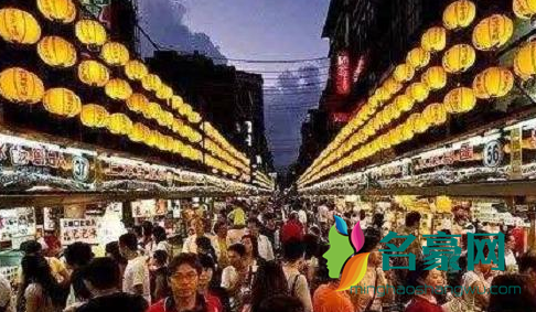 如果大家都摆地摊了，对门面租客公平吗？2
