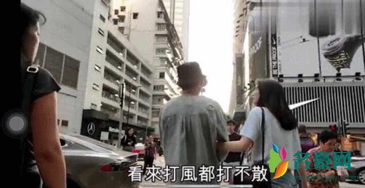 洪欣挽张丹峰逛街