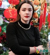 钟丽缇女儿晒照 满脸的胶原蛋白颜值超高