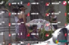 章子怡接醒醒放学 被拍小腹隆起疑似已怀上二胎